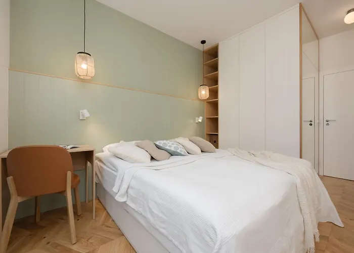 Lux Pastel Oasis Family With Parking & Gym By Renters Prestige Varşova