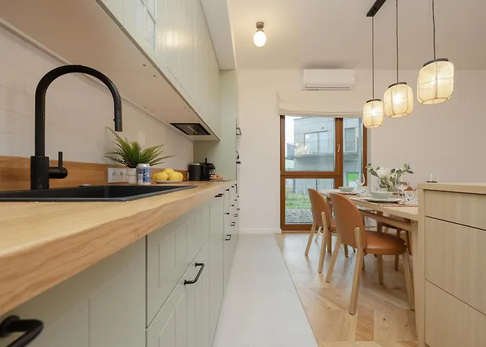 Lux Pastel Oasis Family With Parking & Gym By Renters Prestige * Varşova