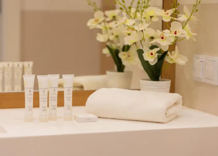 Lux Pastel Oasis Family With Parking & Gym By Renters Prestige Daire *