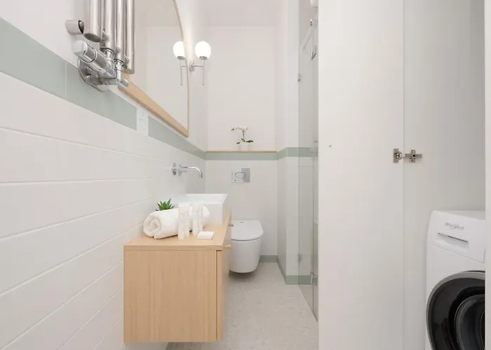 Lux Pastel Oasis Family With Parking & Gym By Renters Prestige Varşova