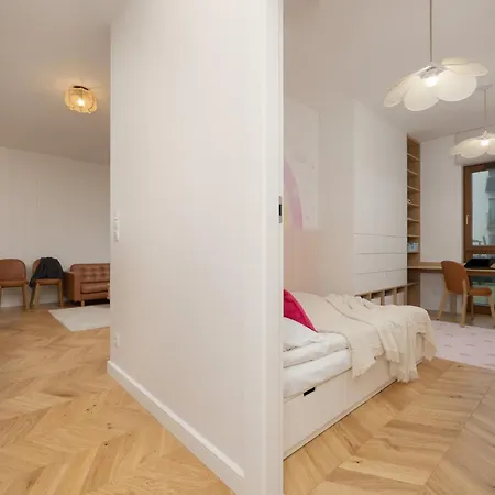 Apartment Lux Pastel Oasis Family With Parking & Gym By Renters Prestige *