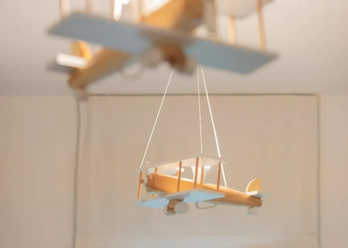 Lux Pastel Oasis Family With Parking & Gym By Renters Prestige *